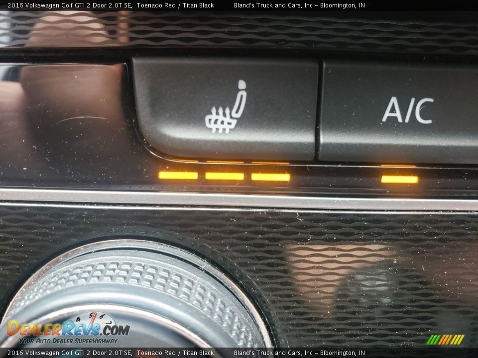2016 Volkswagen Golf GTI 2 Door 2.0T SE Toenado Red / Titan Black Photo #23