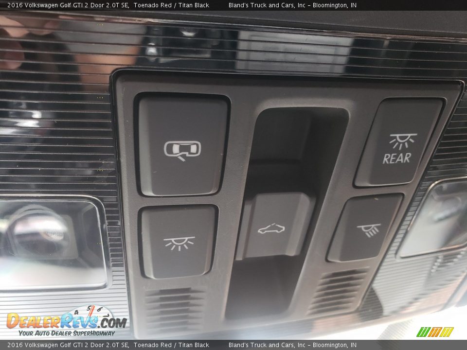 2016 Volkswagen Golf GTI 2 Door 2.0T SE Toenado Red / Titan Black Photo #27