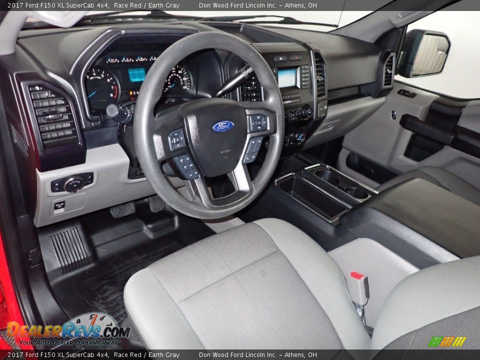 2017 Ford F150 XL SuperCab 4x4 Race Red / Earth Gray Photo #17