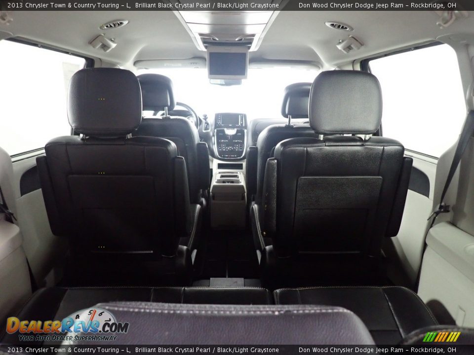 2013 Chrysler Town & Country Touring - L Brilliant Black Crystal Pearl / Black/Light Graystone Photo #18