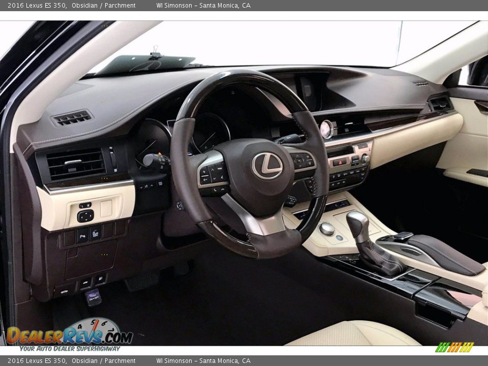 Dashboard of 2016 Lexus ES 350 Photo #22