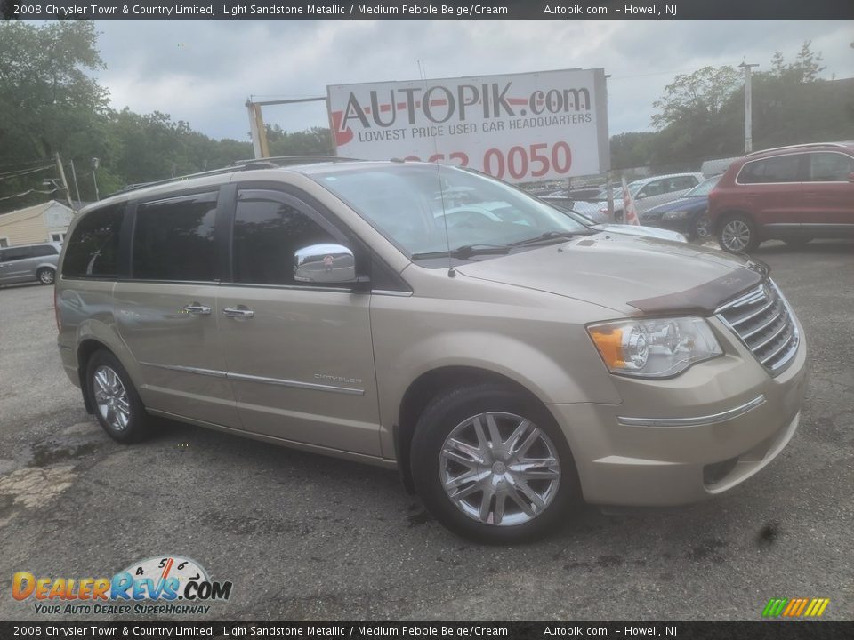 2008 Chrysler Town & Country Limited Light Sandstone Metallic / Medium Pebble Beige/Cream Photo #1
