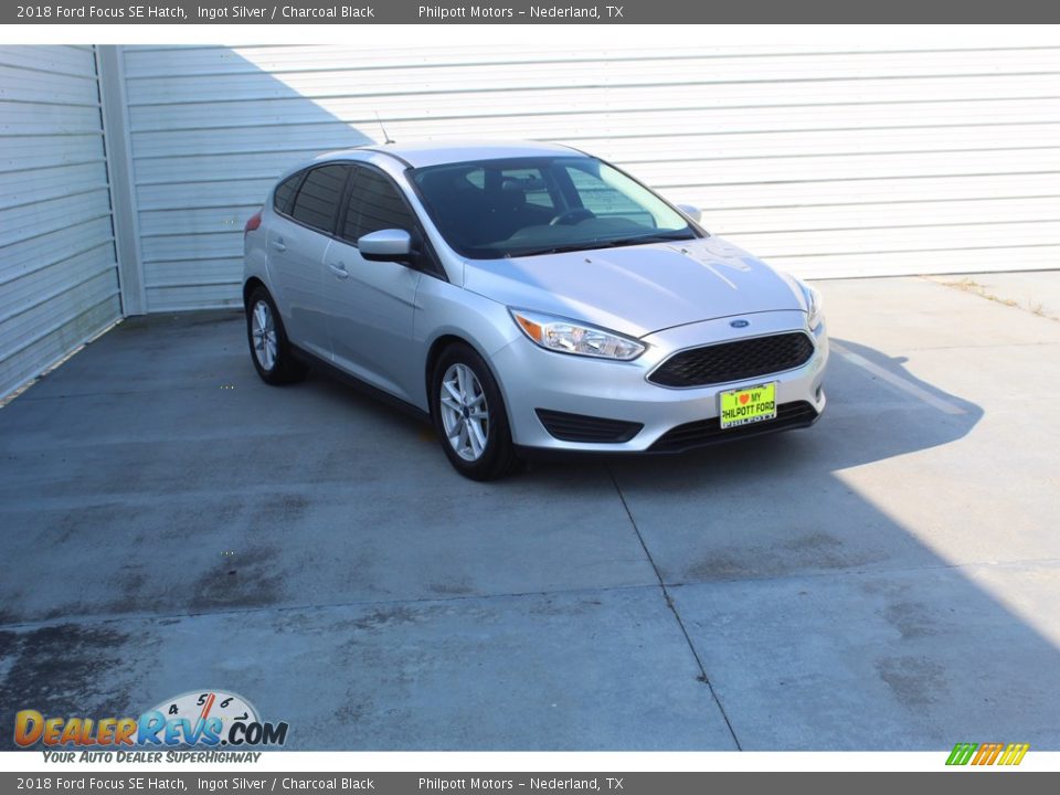 2018 Ford Focus SE Hatch Ingot Silver / Charcoal Black Photo #2