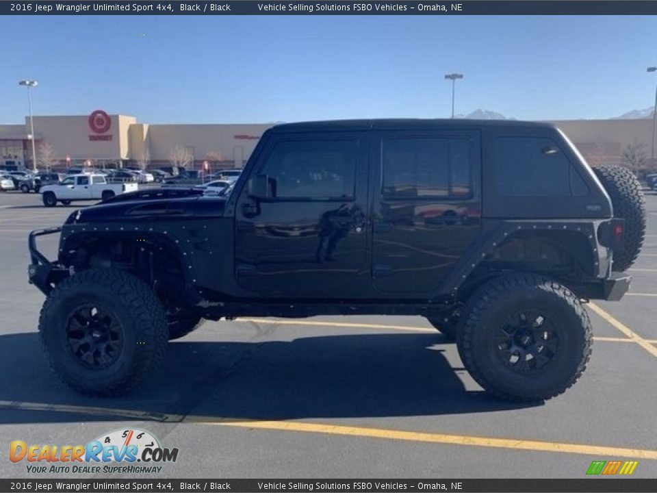 2016 Jeep Wrangler Unlimited Sport 4x4 Black / Black Photo #6