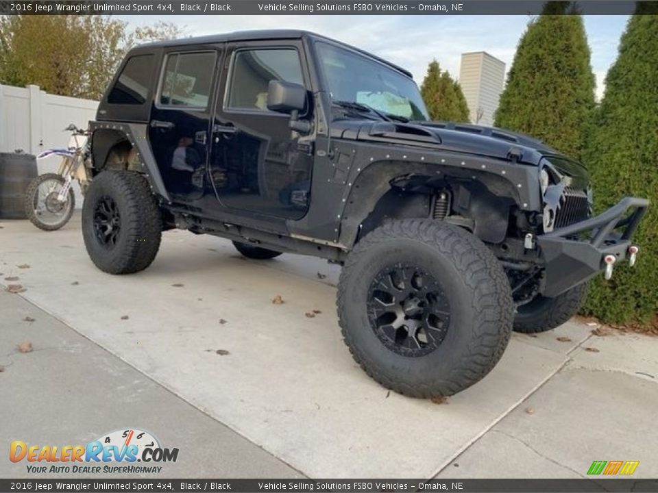 2016 Jeep Wrangler Unlimited Sport 4x4 Black / Black Photo #13