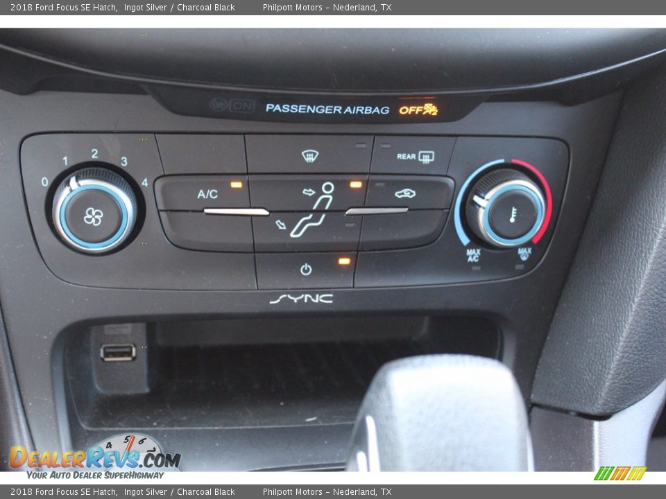 2018 Ford Focus SE Hatch Ingot Silver / Charcoal Black Photo #22