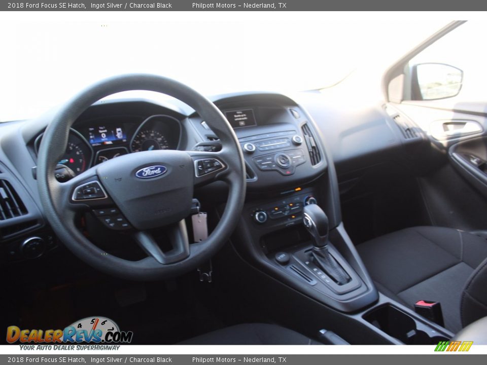 2018 Ford Focus SE Hatch Ingot Silver / Charcoal Black Photo #26