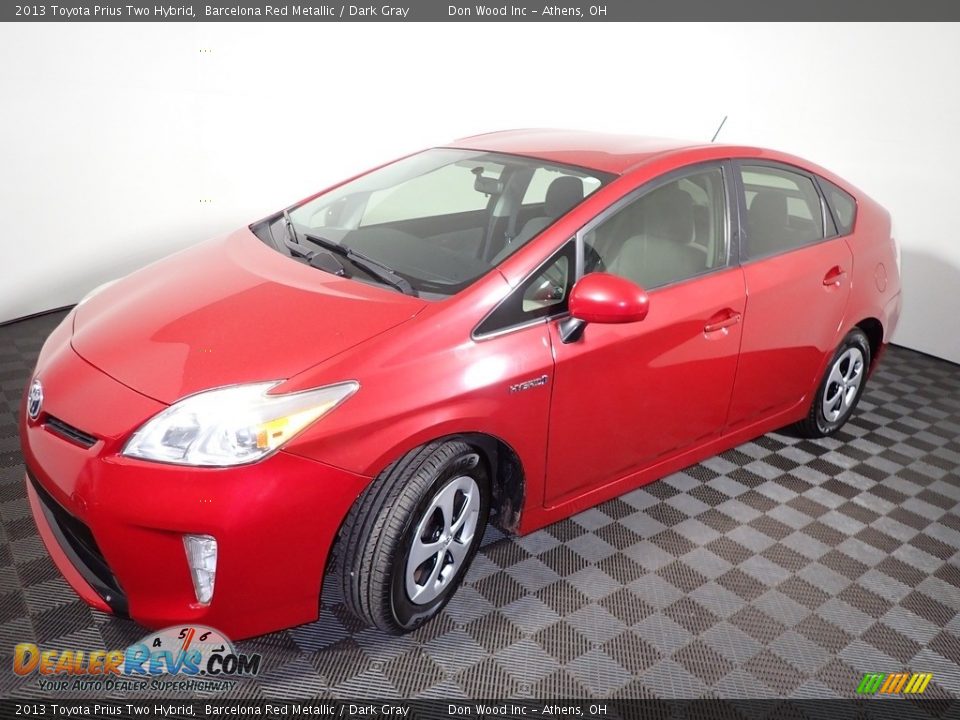 2013 Toyota Prius Two Hybrid Barcelona Red Metallic / Dark Gray Photo #7