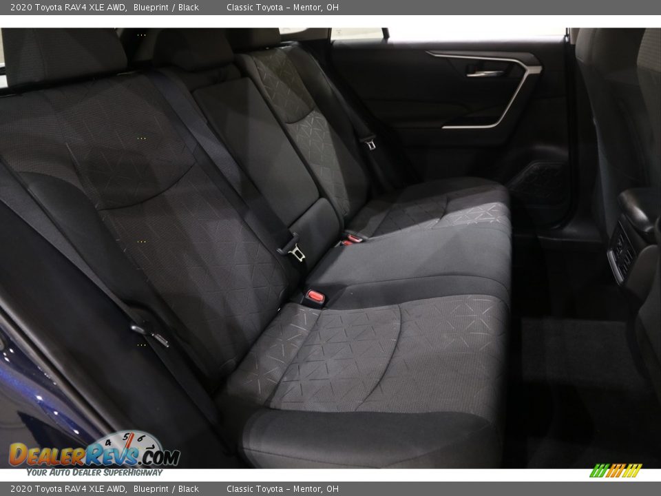 2020 Toyota RAV4 XLE AWD Blueprint / Black Photo #12