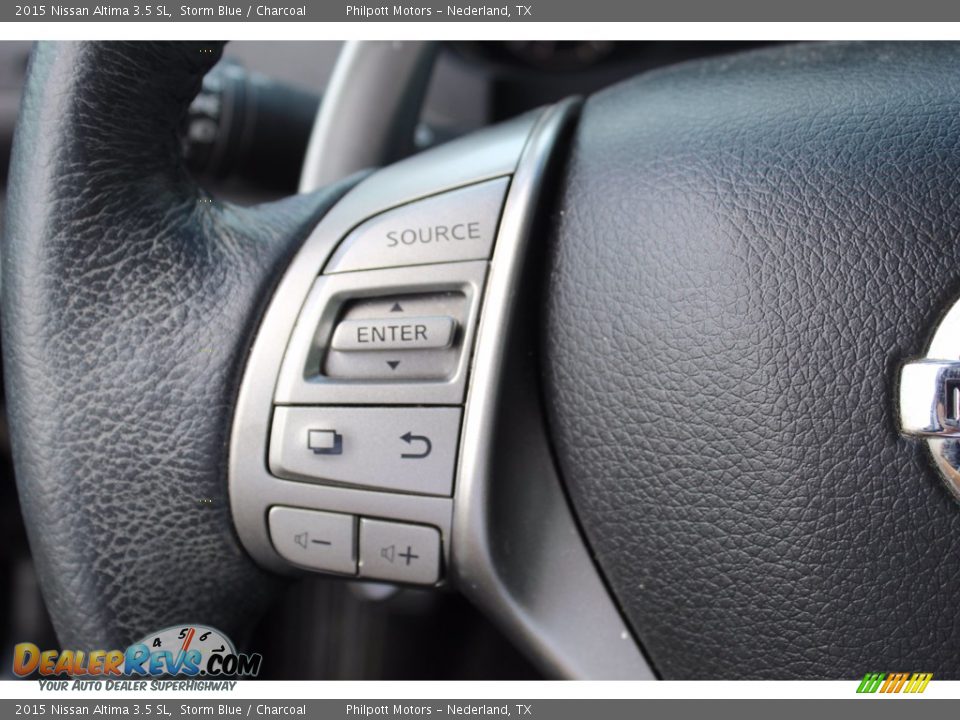 2015 Nissan Altima 3.5 SL Steering Wheel Photo #11