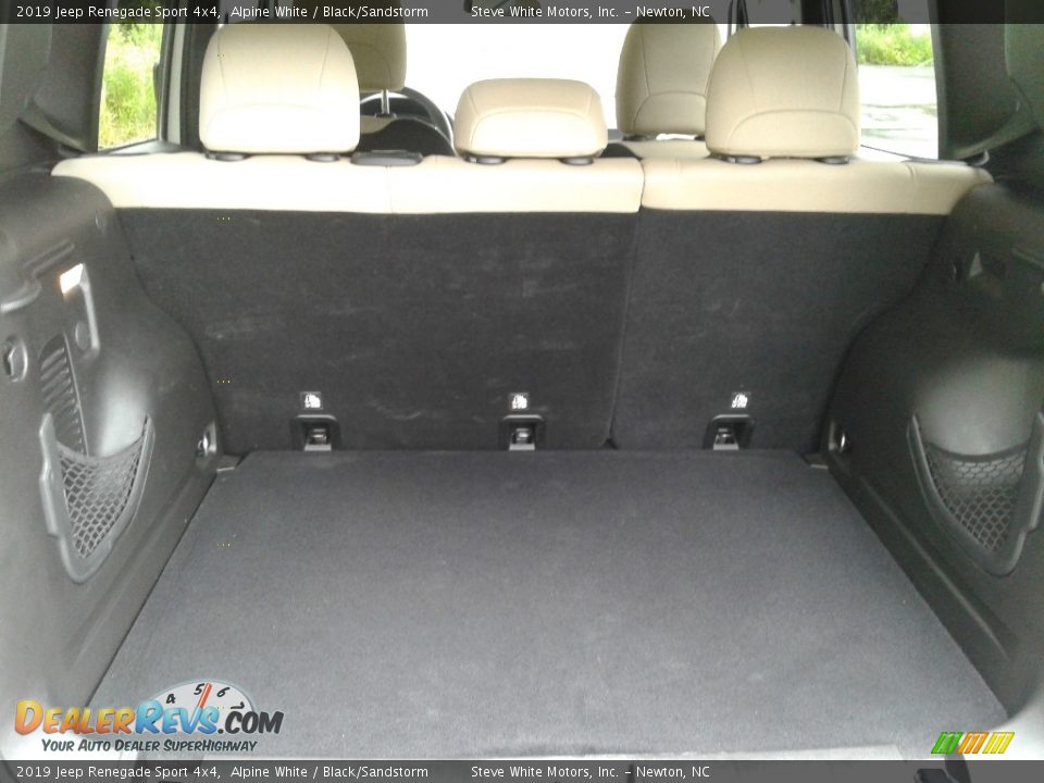 2019 Jeep Renegade Sport 4x4 Alpine White / Black/Sandstorm Photo #15