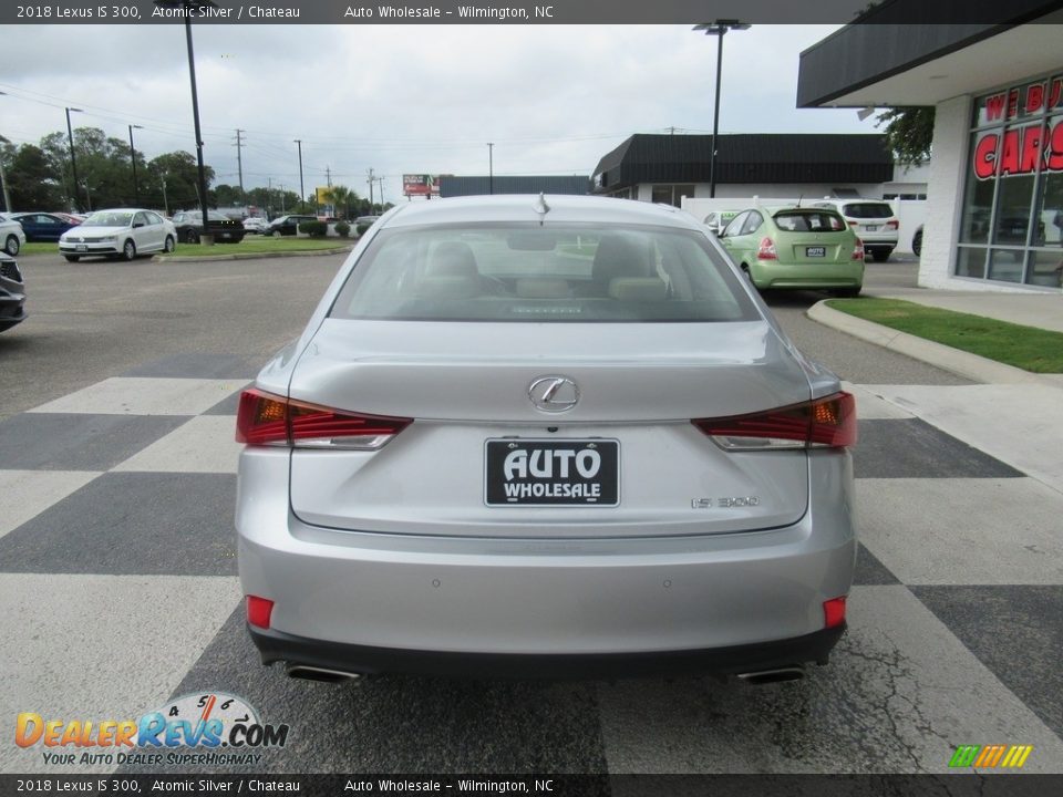 2018 Lexus IS 300 Atomic Silver / Chateau Photo #4
