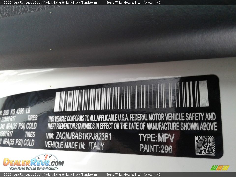 2019 Jeep Renegade Sport 4x4 Alpine White / Black/Sandstorm Photo #28