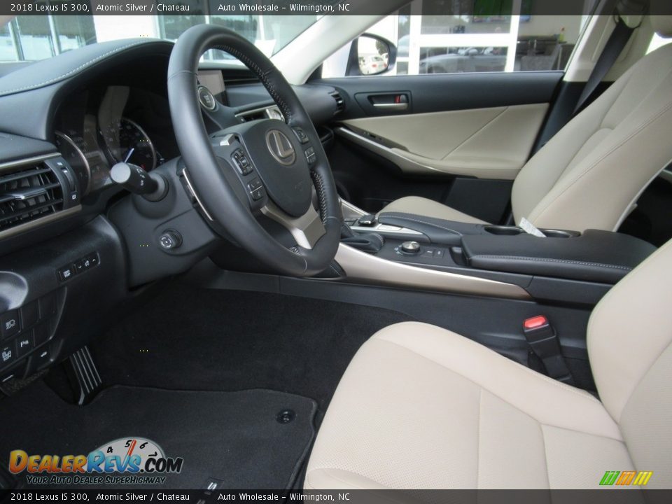 2018 Lexus IS 300 Atomic Silver / Chateau Photo #9
