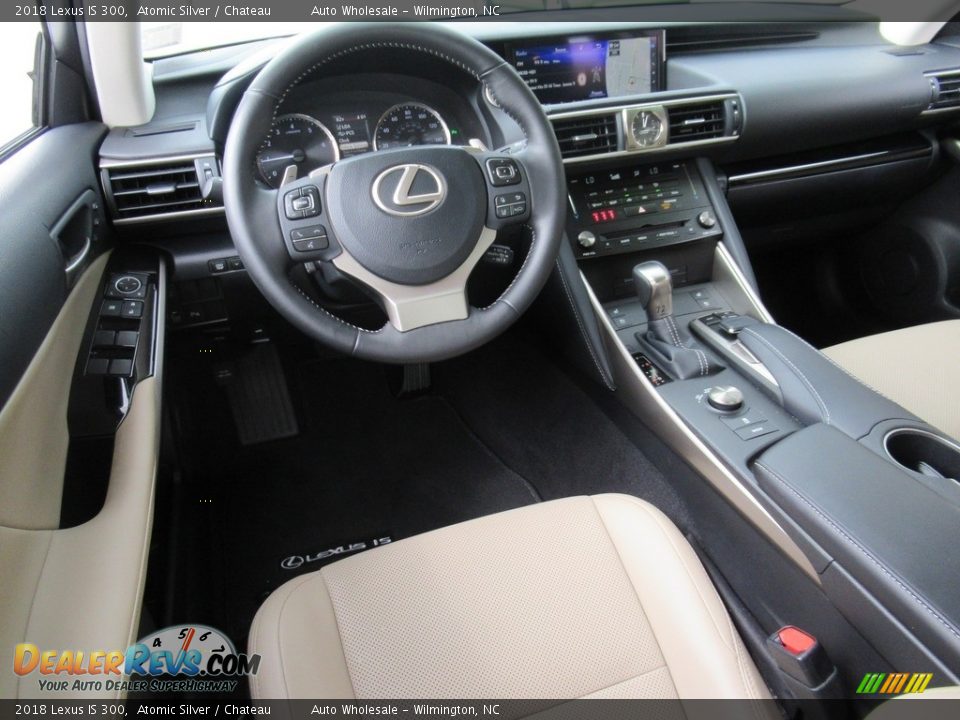 2018 Lexus IS 300 Atomic Silver / Chateau Photo #14
