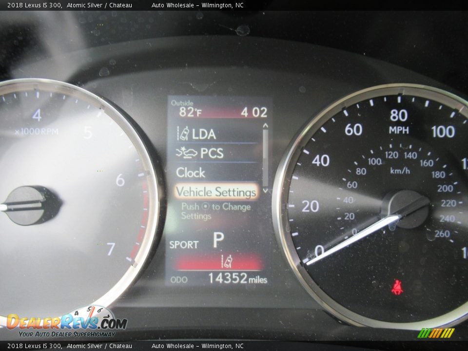 2018 Lexus IS 300 Atomic Silver / Chateau Photo #15