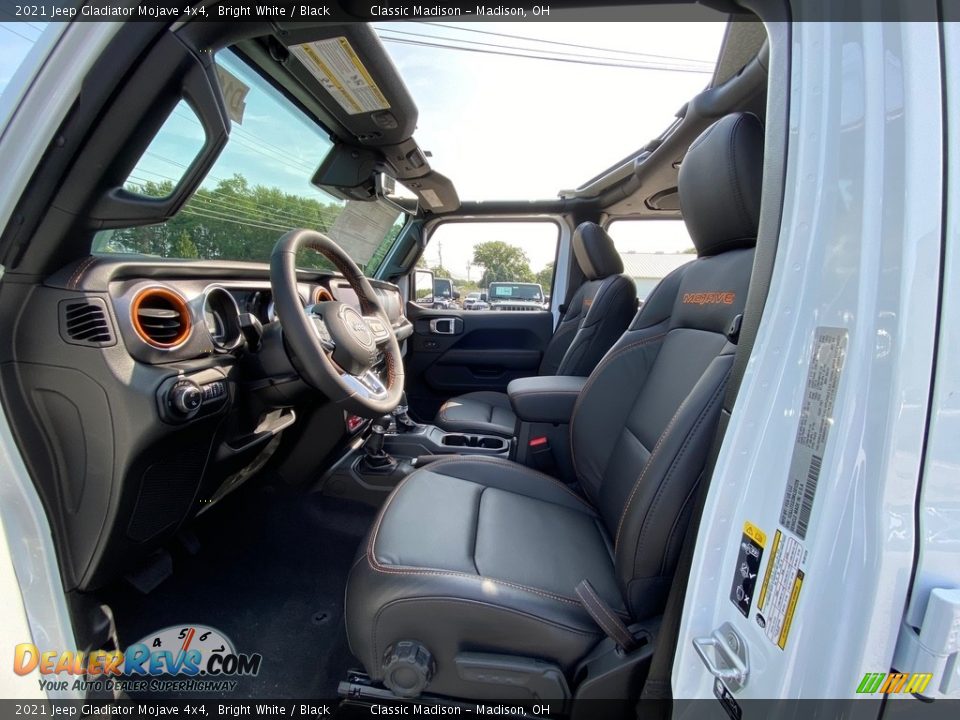 Front Seat of 2021 Jeep Gladiator Mojave 4x4 Photo #3