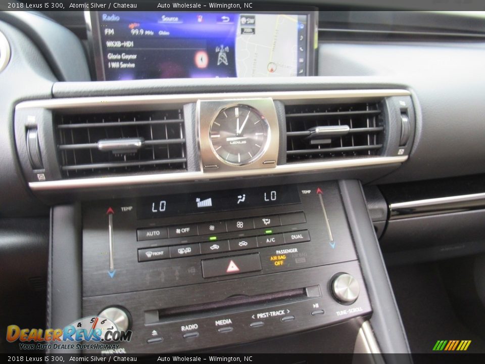 2018 Lexus IS 300 Atomic Silver / Chateau Photo #17