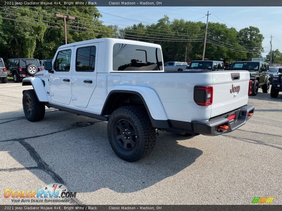 2021 Jeep Gladiator Mojave 4x4 Bright White / Black Photo #13