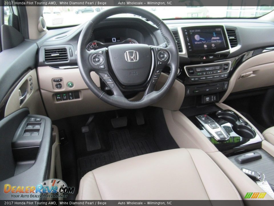2017 Honda Pilot Touring AWD White Diamond Pearl / Beige Photo #14