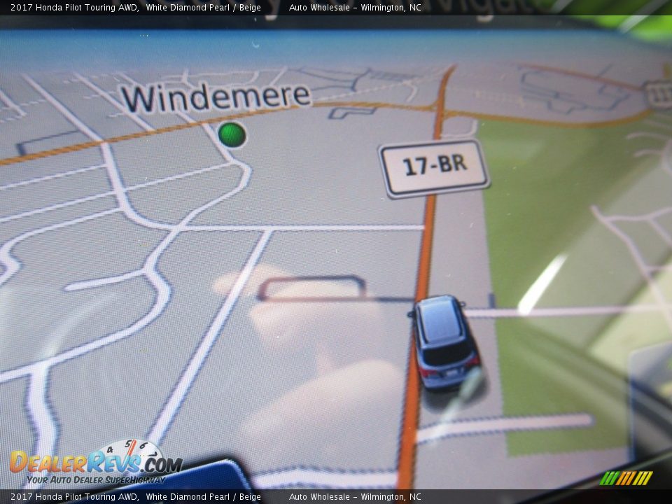 2017 Honda Pilot Touring AWD White Diamond Pearl / Beige Photo #16