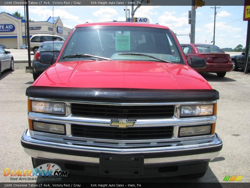 1996 Chevrolet Tahoe LT 4x4 Victory Red / Gray Photo #9