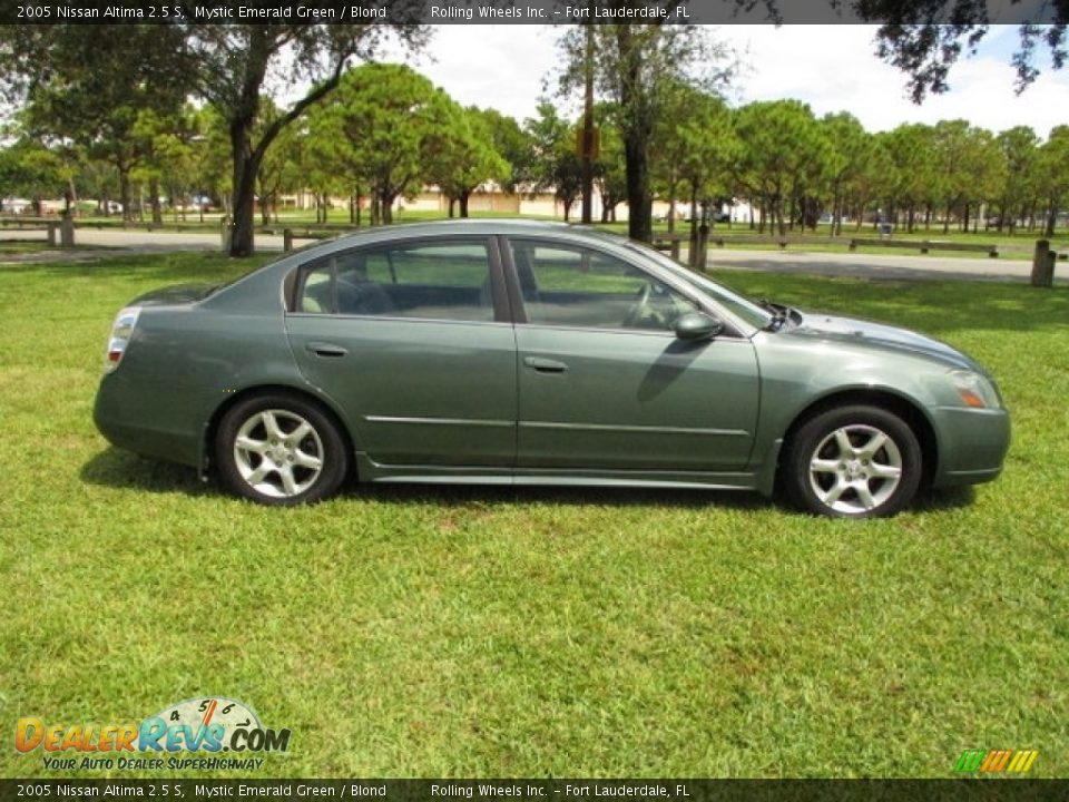2005 Nissan Altima 2.5 S Mystic Emerald Green / Blond Photo #11