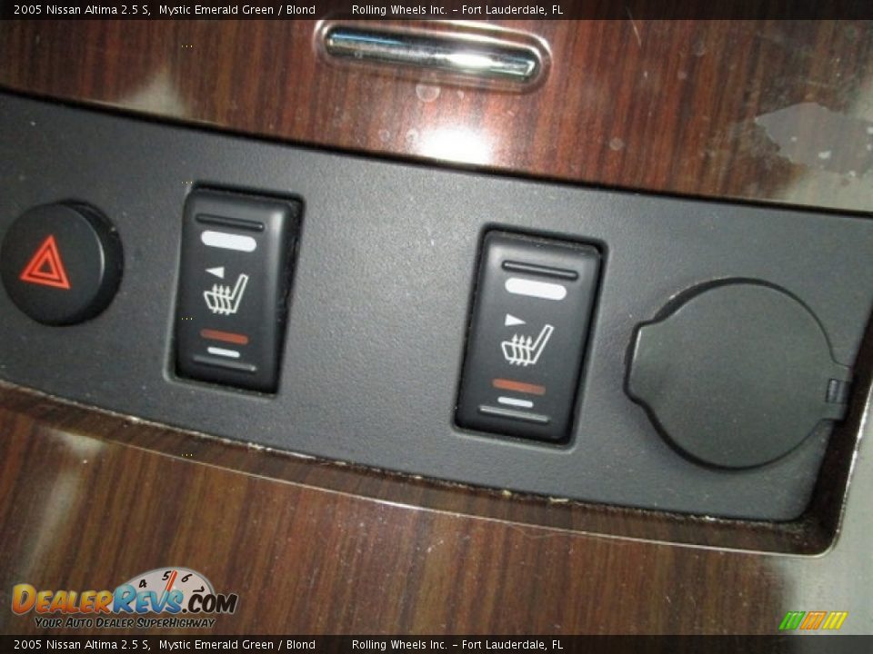 2005 Nissan Altima 2.5 S Mystic Emerald Green / Blond Photo #17
