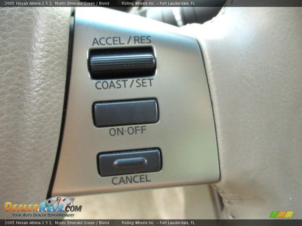 2005 Nissan Altima 2.5 S Mystic Emerald Green / Blond Photo #28