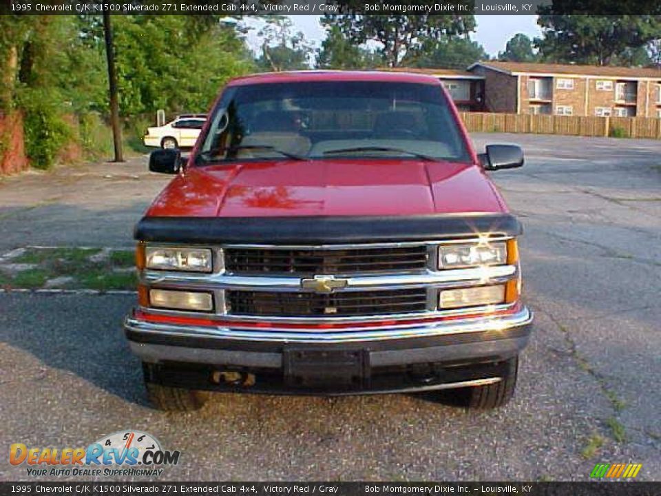 1995 Chevrolet C/K K1500 Silverado Z71 Extended Cab 4x4 Victory Red / Gray Photo #2