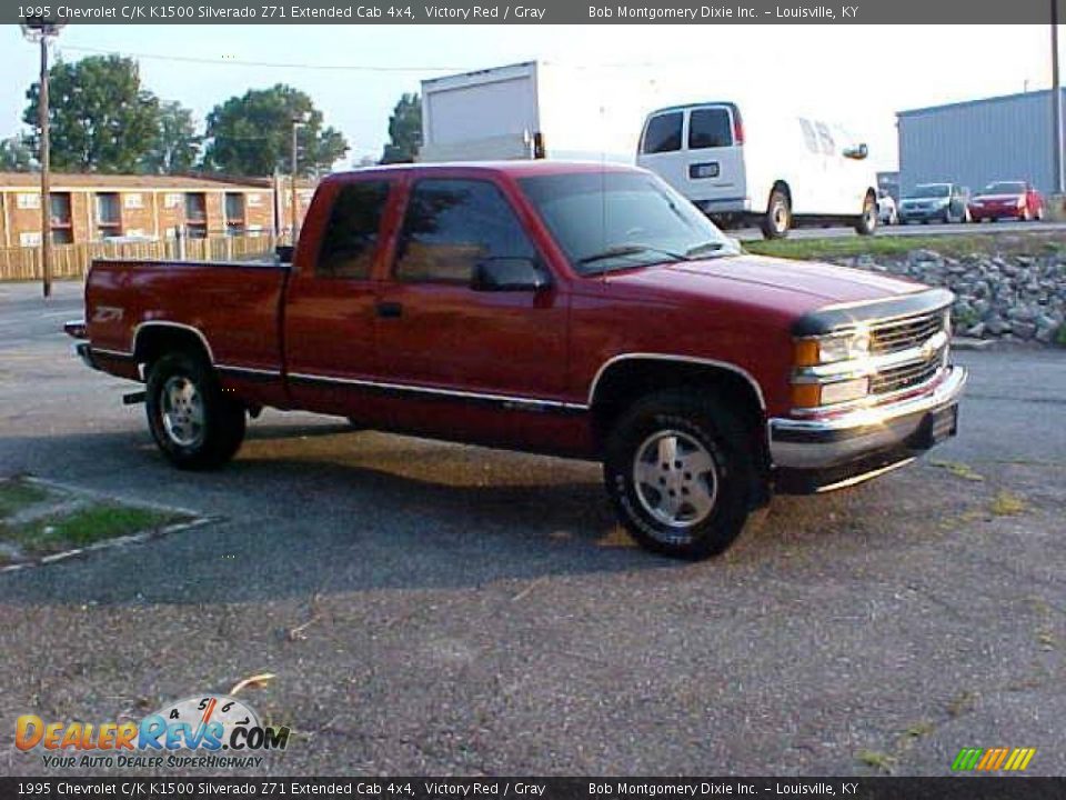 1995 Chevrolet C/K K1500 Silverado Z71 Extended Cab 4x4 Victory Red / Gray Photo #3