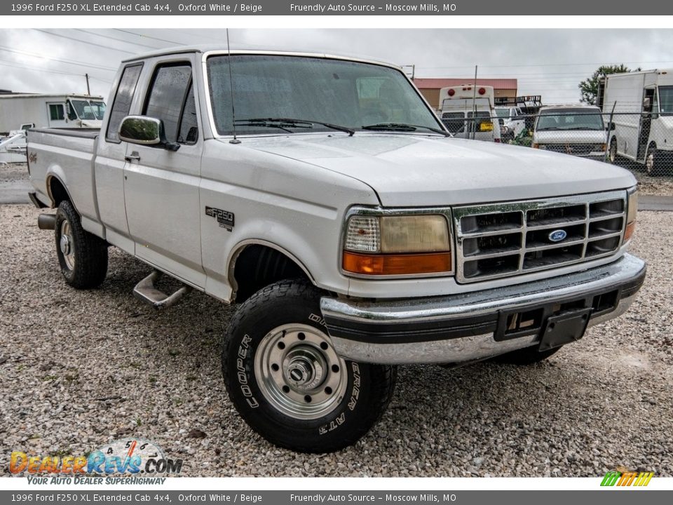 Oxford White 1996 Ford F250 XL Extended Cab 4x4 Photo #1