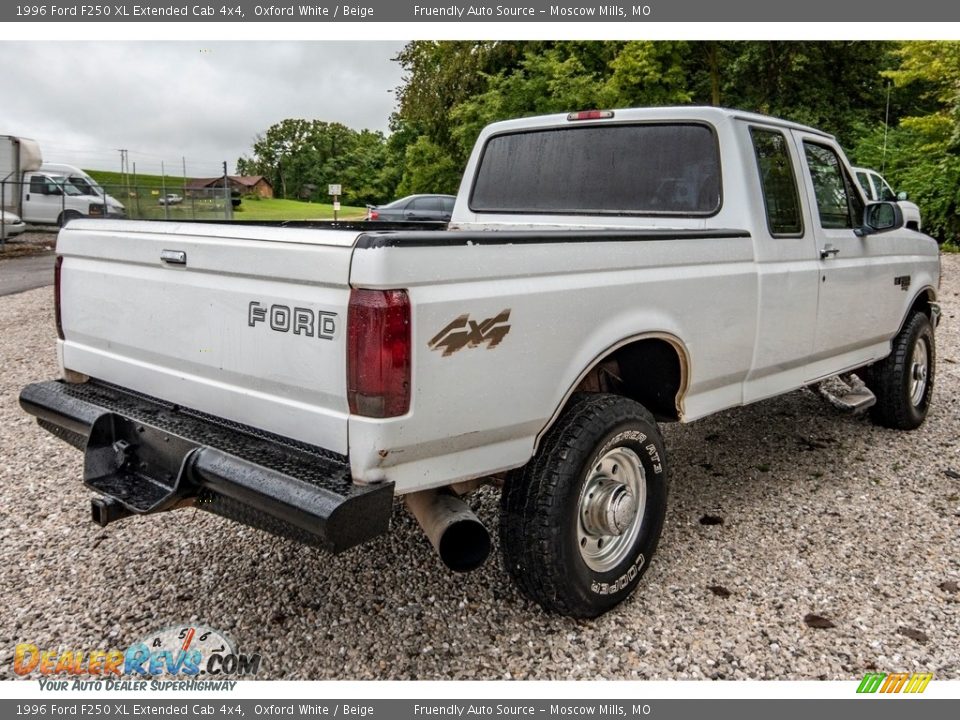 1996 Ford F250 XL Extended Cab 4x4 Oxford White / Beige Photo #4