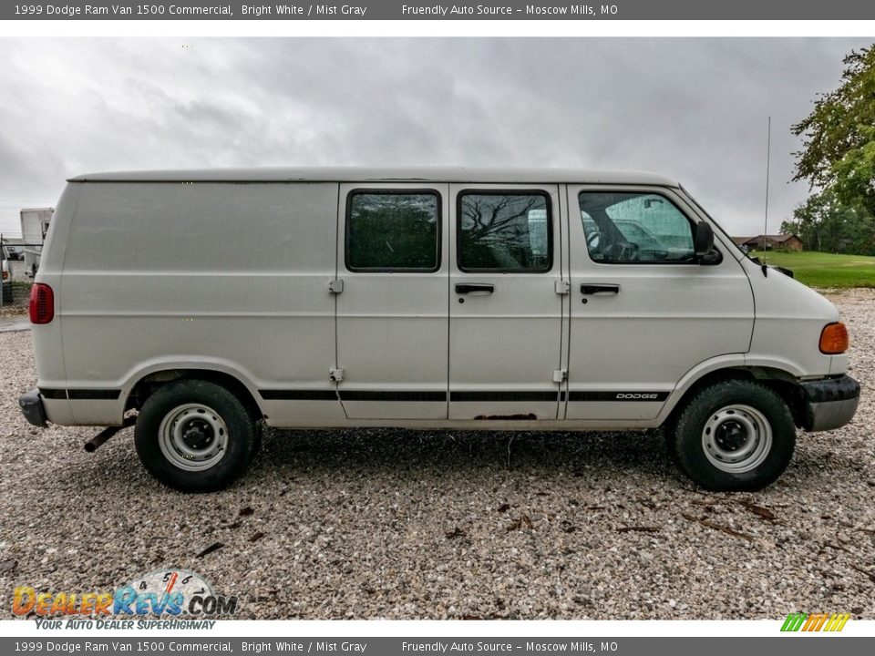 Bright White 1999 Dodge Ram Van 1500 Commercial Photo #3