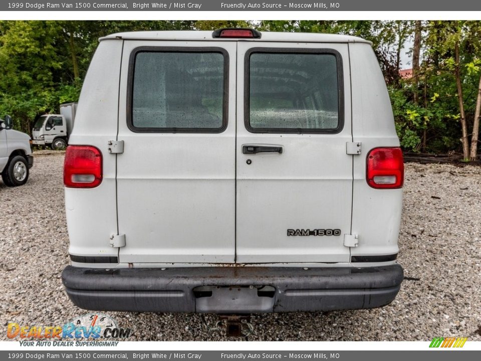 Bright White 1999 Dodge Ram Van 1500 Commercial Photo #5