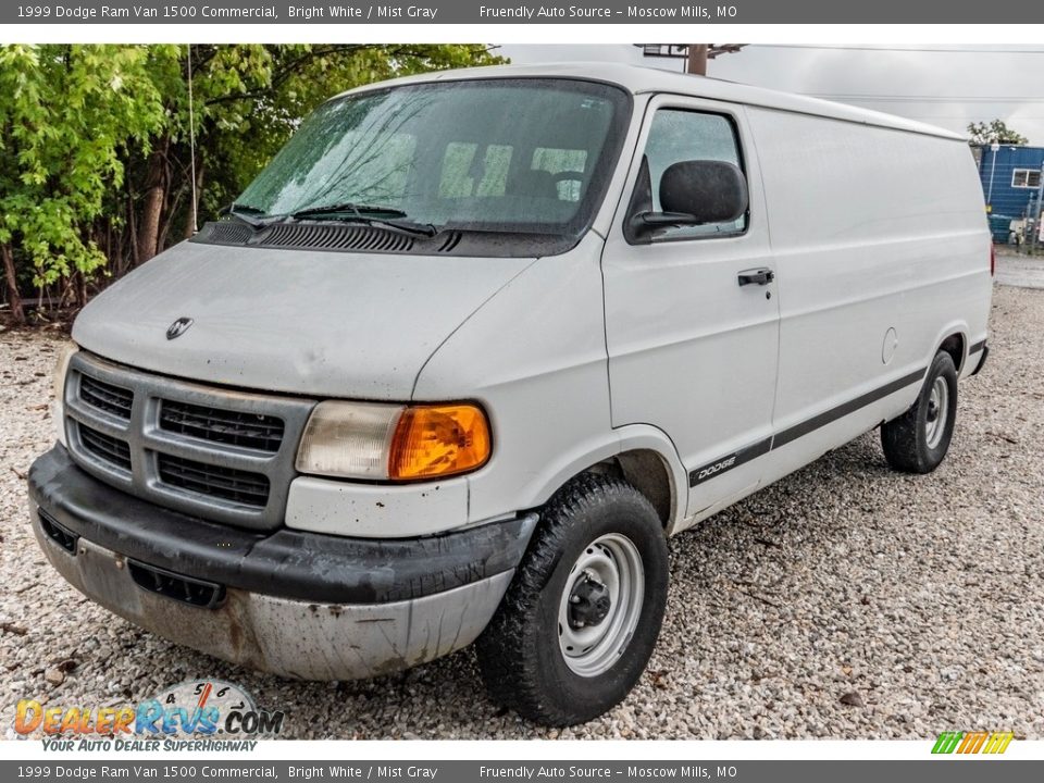 Bright White 1999 Dodge Ram Van 1500 Commercial Photo #8