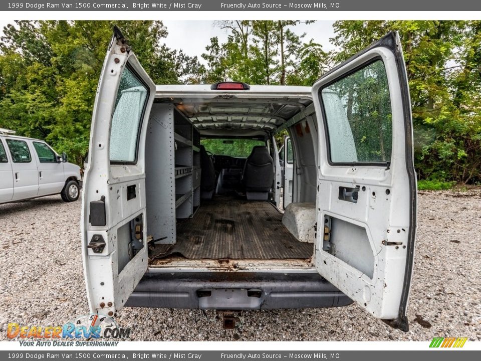 1999 Dodge Ram Van 1500 Commercial Bright White / Mist Gray Photo #22