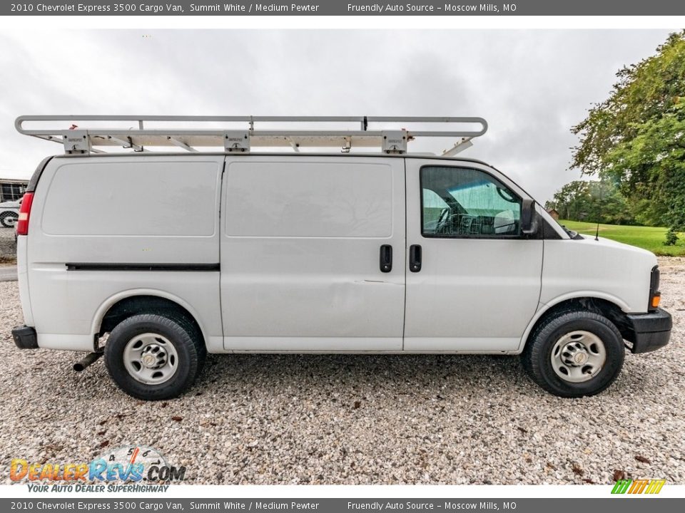 2010 Chevrolet Express 3500 Cargo Van Summit White / Medium Pewter Photo #3