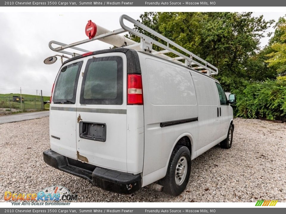 2010 Chevrolet Express 3500 Cargo Van Summit White / Medium Pewter Photo #4