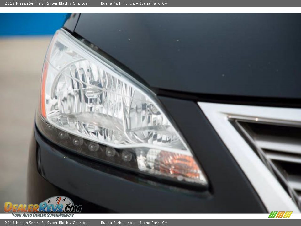 2013 Nissan Sentra S Super Black / Charcoal Photo #8