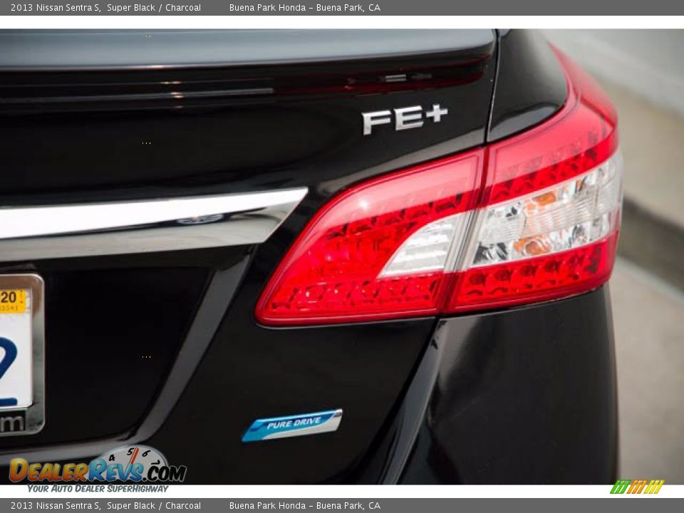 2013 Nissan Sentra S Super Black / Charcoal Photo #13