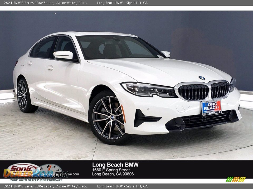 2021 BMW 3 Series 330e Sedan Alpine White / Black Photo #1