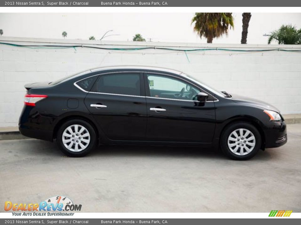 2013 Nissan Sentra S Super Black / Charcoal Photo #14