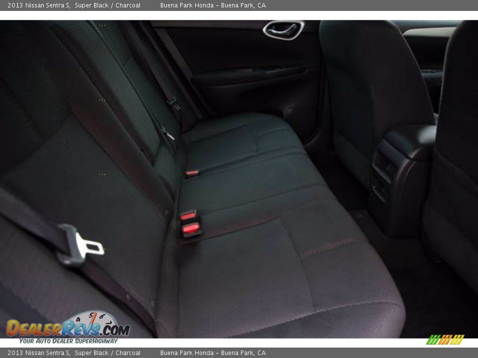 2013 Nissan Sentra S Super Black / Charcoal Photo #19