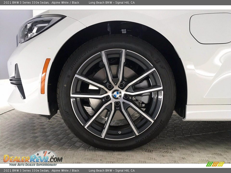 2021 BMW 3 Series 330e Sedan Wheel Photo #12