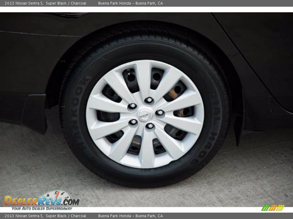 2013 Nissan Sentra S Super Black / Charcoal Photo #30