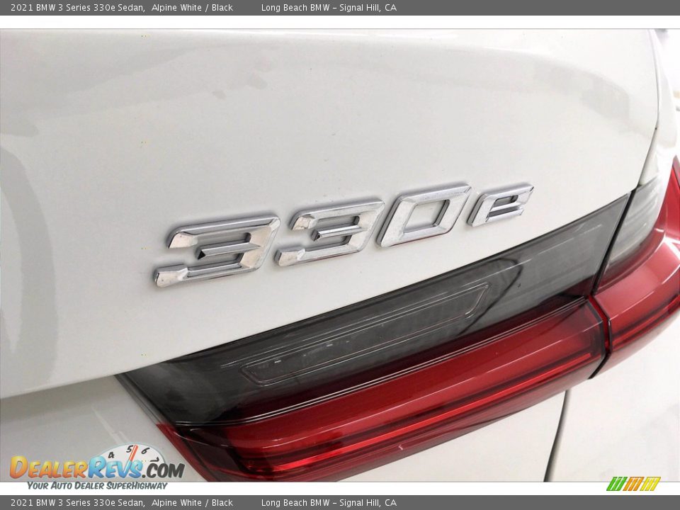 2021 BMW 3 Series 330e Sedan Logo Photo #16