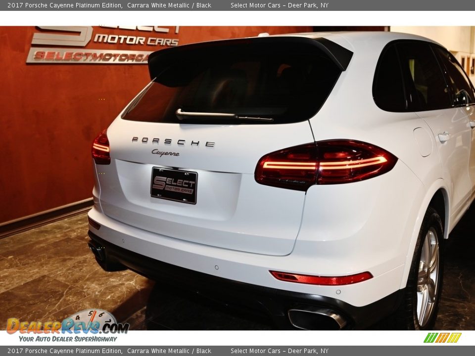 2017 Porsche Cayenne Platinum Edition Carrara White Metallic / Black Photo #7