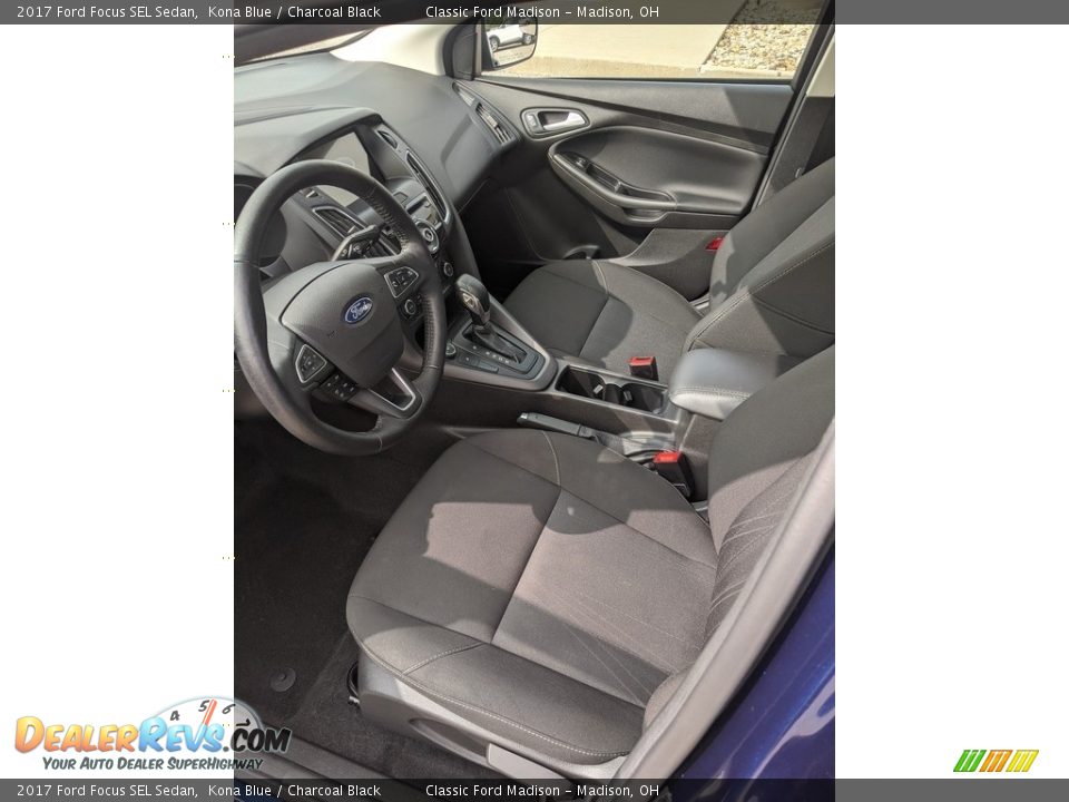 2017 Ford Focus SEL Sedan Kona Blue / Charcoal Black Photo #11