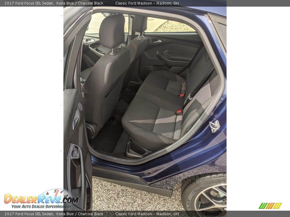 2017 Ford Focus SEL Sedan Kona Blue / Charcoal Black Photo #13